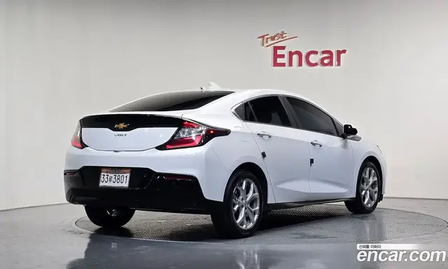 Chevrolet Volt 2017 1.5 автомат (гидро), миниатюра 2