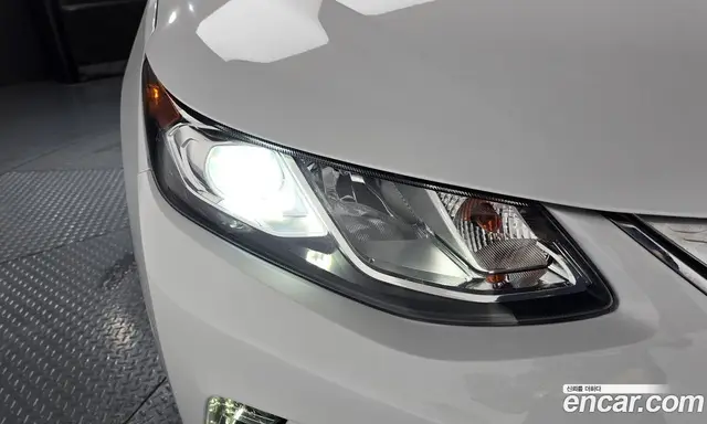 Chevrolet Volt 2017 1.5 автомат (гидро), миниатюра 8