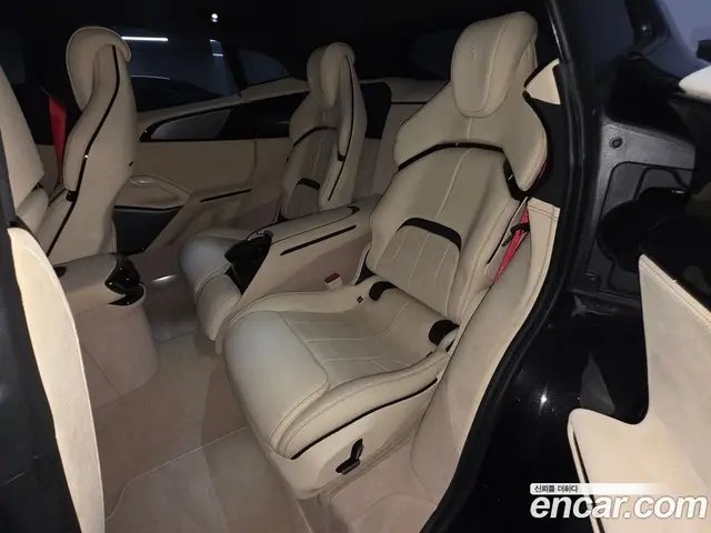 Ferrari Purosangue 2024 6.5 автомат (гидро), миниатюра 12