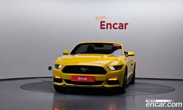 Ford Mustang 2017 2.3 автомат (гидро), миниатюра 2