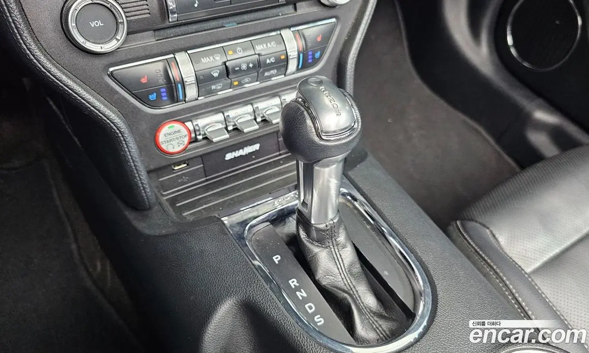 Ford Mustang 2017 2.3 автомат (гидро), фото 11
