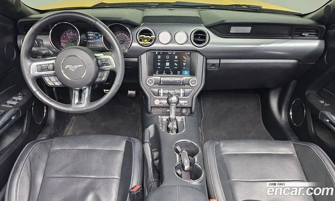 Ford Mustang 2017 2.3 автомат (гидро), фото 9
