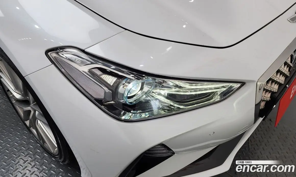 Genesis G70 2019 2.0 автомат (гидро), фото 8 Genesis G70 2019 2.0 автомат (гидро), фото 8