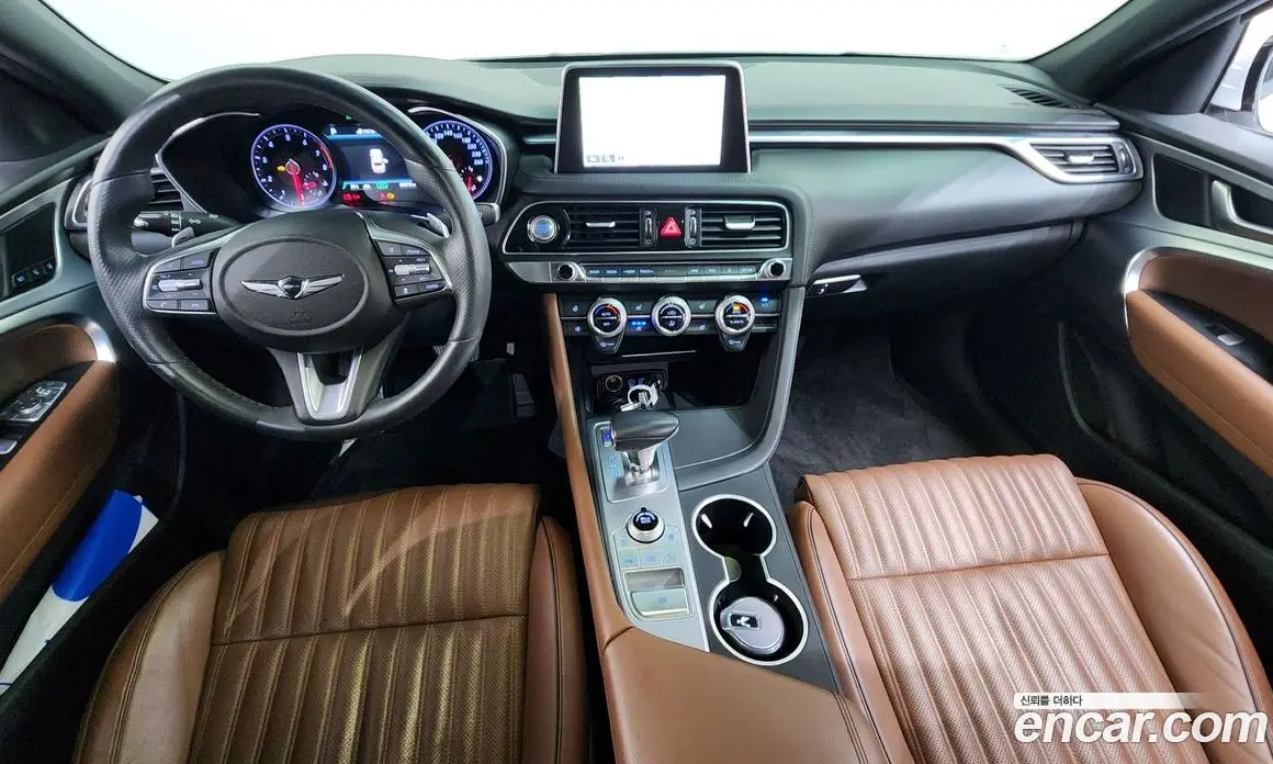 Genesis G70 2019 2.0 автомат (гидро), фото 10 Genesis G70 2019 2.0 автомат (гидро), фото 10
