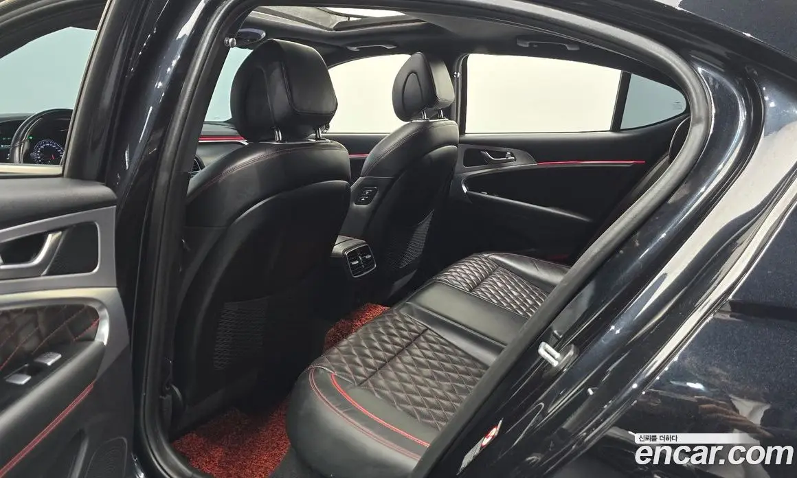 Genesis G70 2019 2.0 автомат (гидро), фото 16