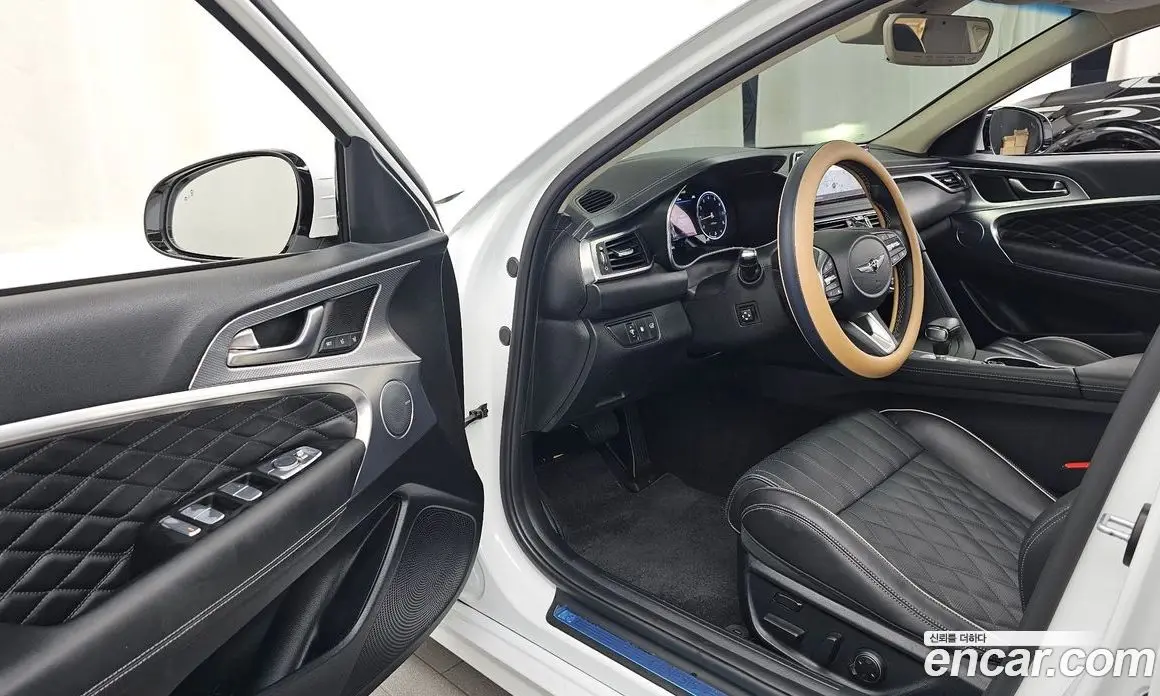 Genesis G70 2021 2.0 автомат (гидро), фото 13