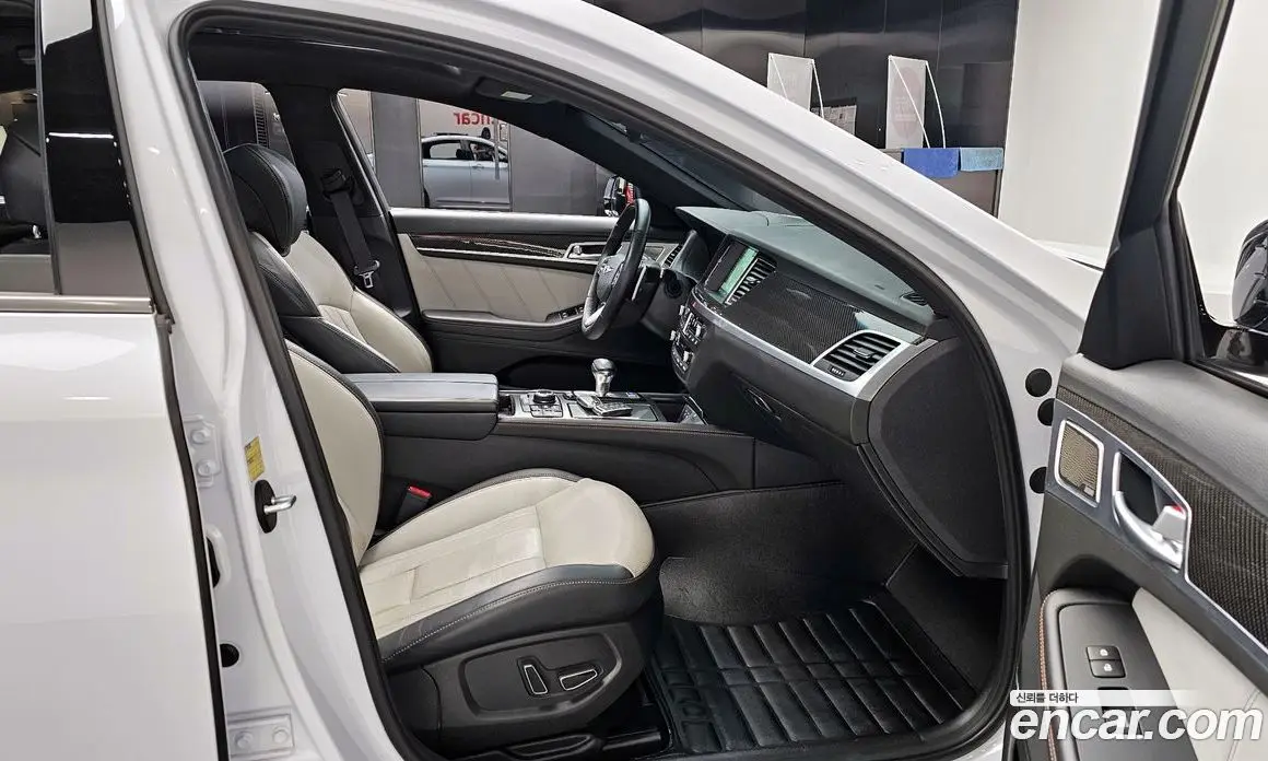 Genesis G80 2018 3.3 автомат (гидро), фото 15 Genesis G80 2018 3.3 автомат (гидро), фото 15
