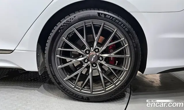 Genesis G80 2018 3.3 автомат (гидро), миниатюра 6 Genesis G80 2018 3.3 автомат (гидро), миниатюра 6