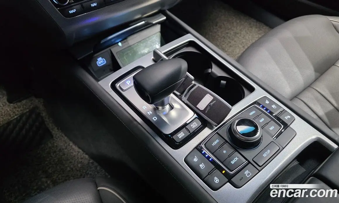 Genesis G80 2018 3.3 автомат (гидро), фото 12 Genesis G80 2018 3.3 автомат (гидро), фото 12
