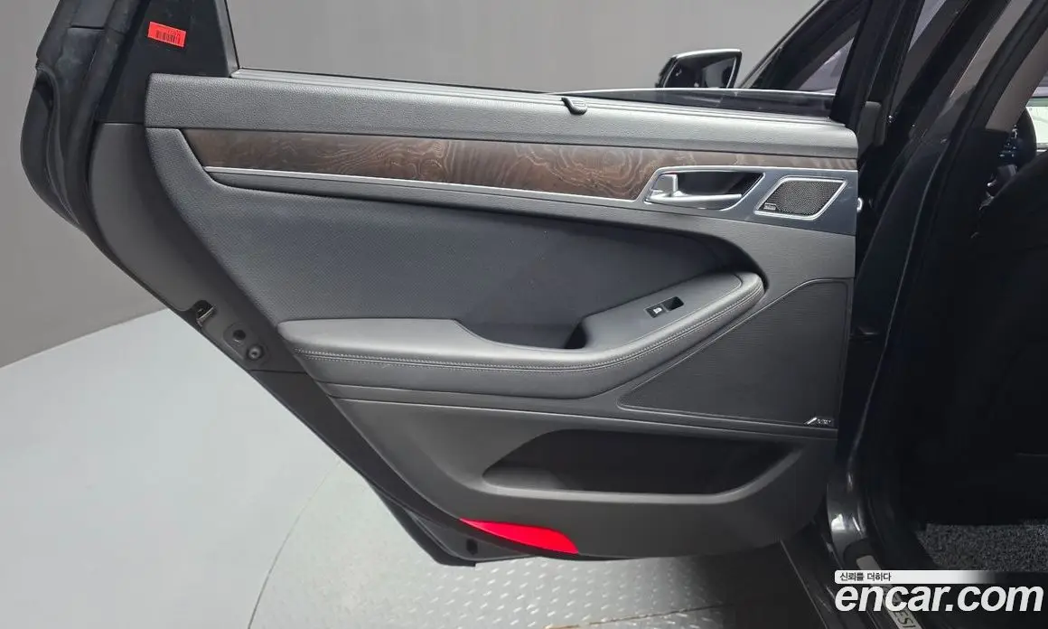 Genesis G80 2018 3.3 автомат (гидро), фото 15 Genesis G80 2018 3.3 автомат (гидро), фото 15