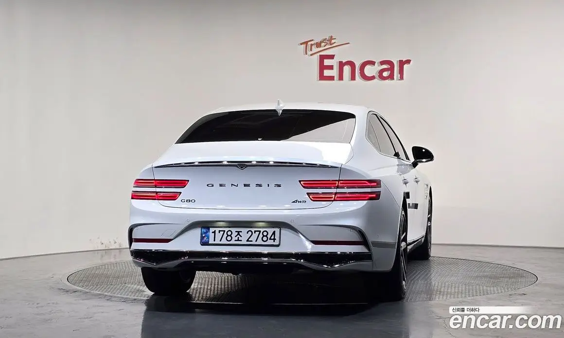 Genesis G80 2024 2.5 автомат (гидро), фото 4 Genesis G80 2024 2.5 автомат (гидро), фото 4