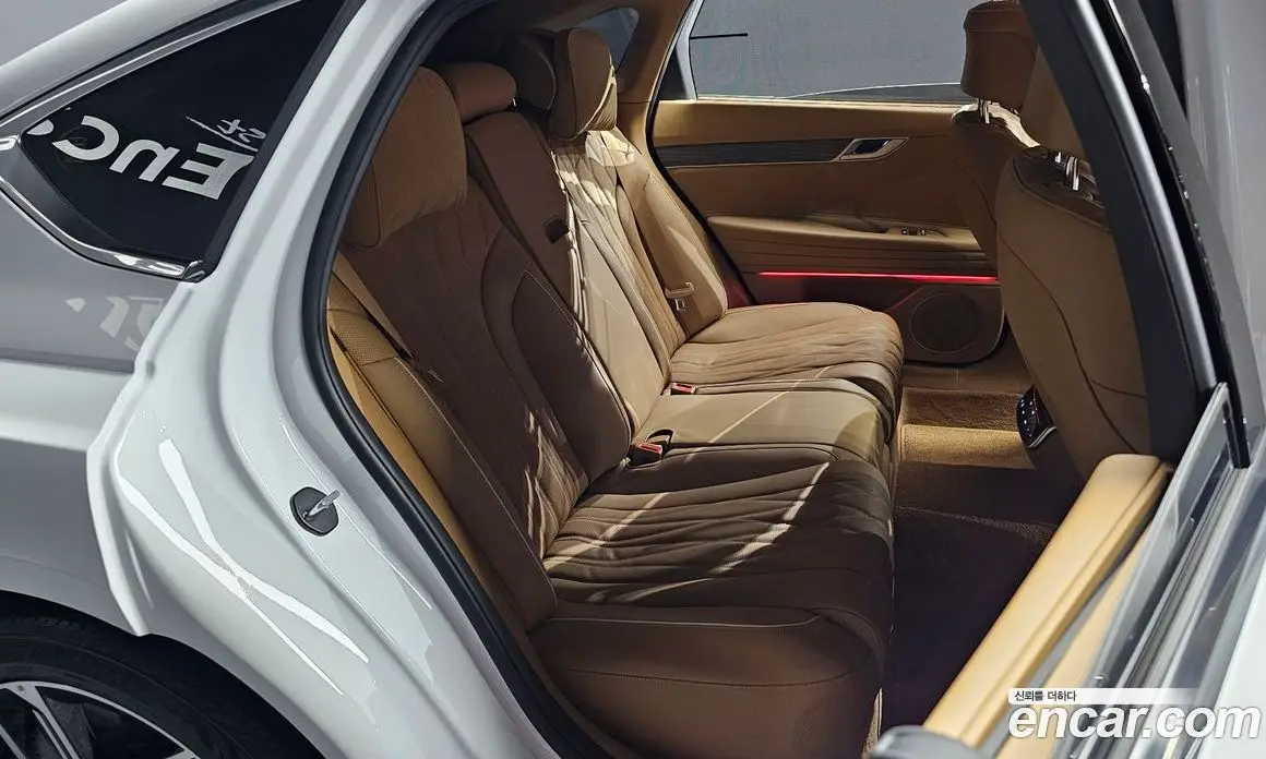 Genesis G80 2025 2.5 автомат (гидро), фото 16