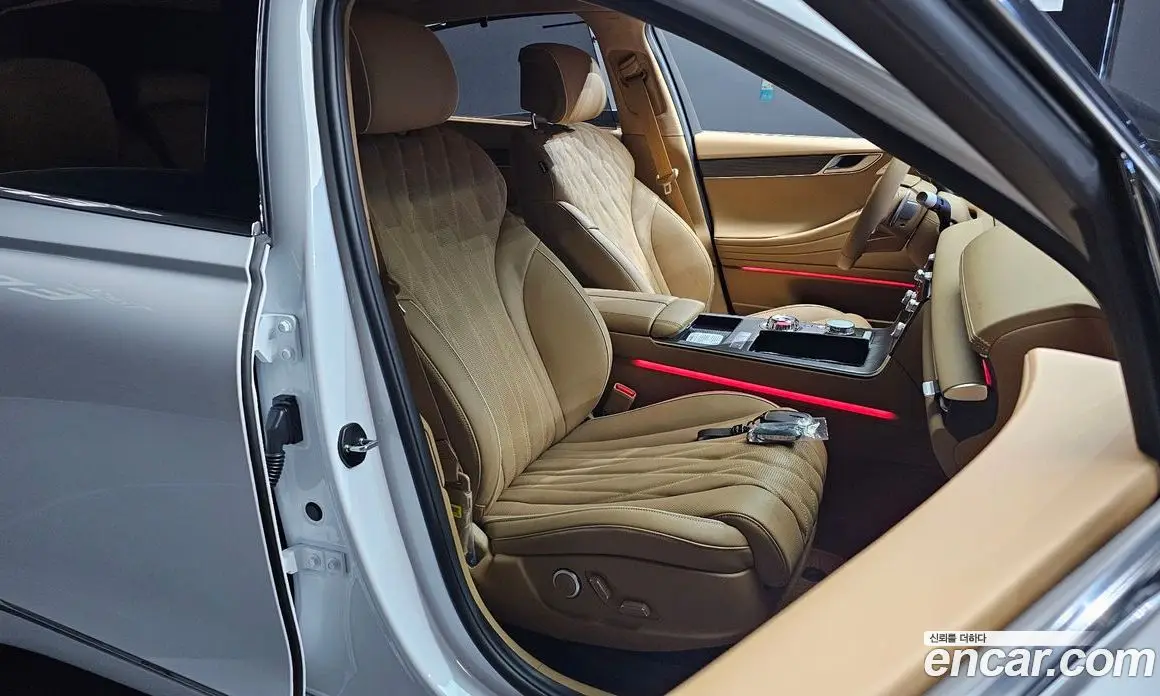 Genesis G80 2025 2.5 автомат (гидро), фото 17