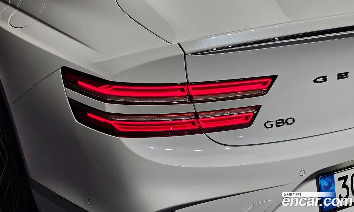 Genesis G80 2025 2.5 автомат (гидро), фото 8