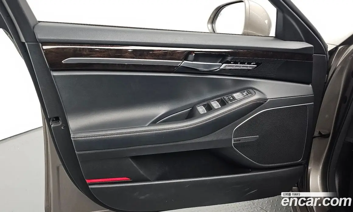 Genesis G90 2019 3.8 автомат (гидро), фото 14 Genesis G90 2019 3.8 автомат (гидро), фото 14