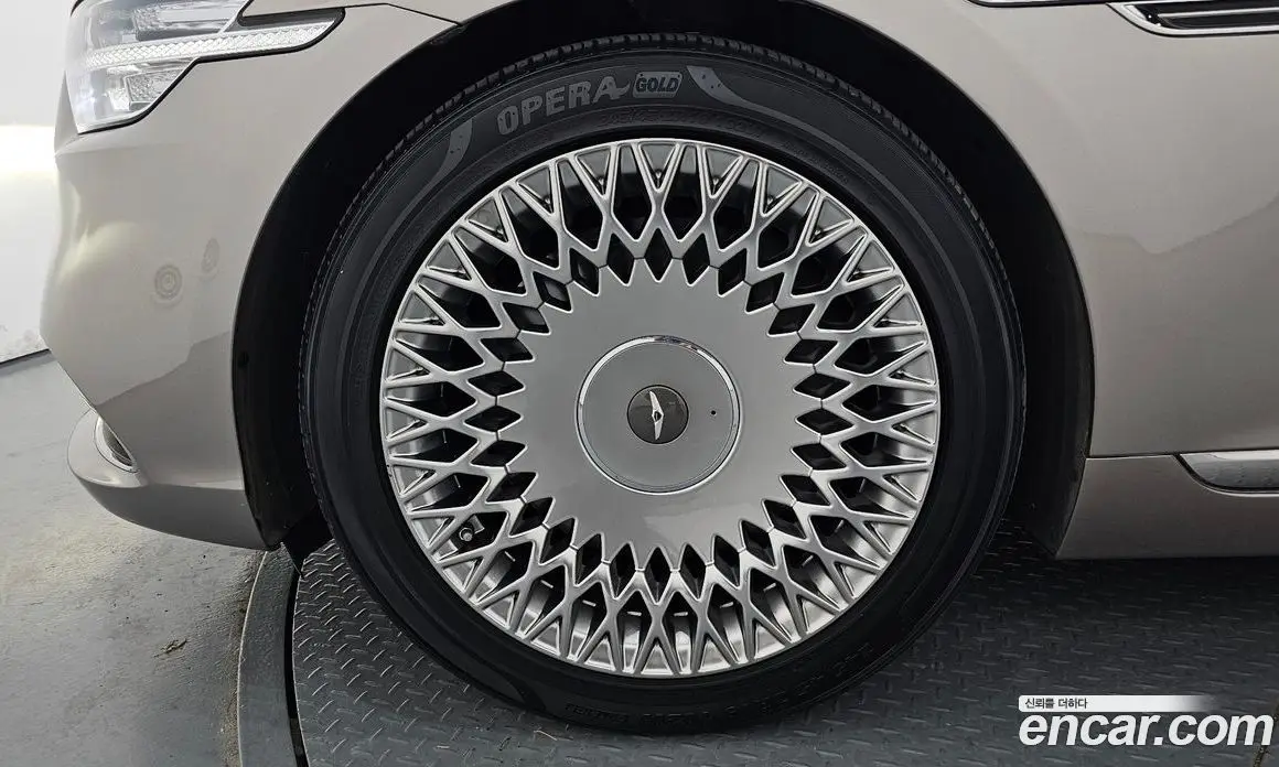 Genesis G90 2019 3.8 автомат (гидро), фото 5 Genesis G90 2019 3.8 автомат (гидро), фото 5