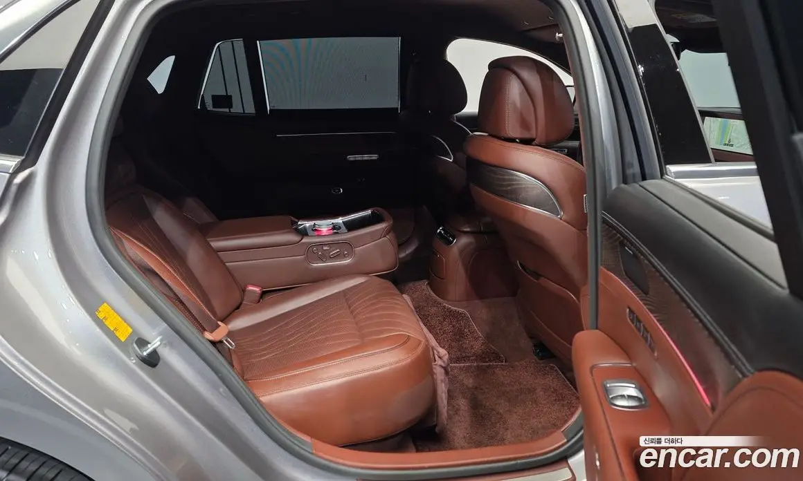 Genesis G90 2022 3.5 автомат (гидро), фото 18 Genesis G90 2022 3.5 автомат (гидро), фото 18