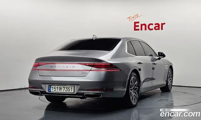 Genesis G90, 2022, 39 699 км