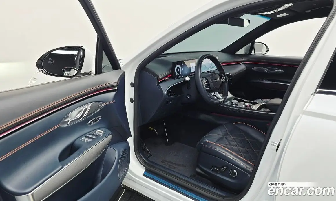 Genesis GV70 2024 2.5 автомат (гидро), фото 13 Genesis GV70 2024 2.5 автомат (гидро), фото 13