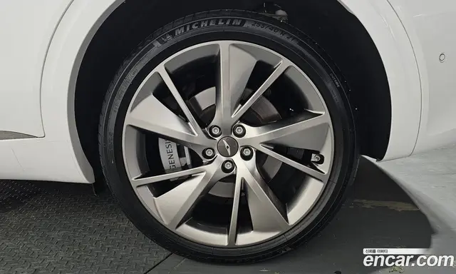 Genesis GV70 2024 2.5 автомат (гидро), миниатюра 7 Genesis GV70 2024 2.5 автомат (гидро), миниатюра 7