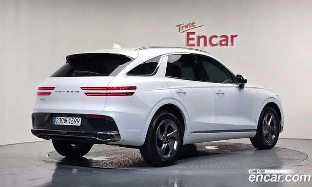 Genesis GV70 2024 2.5 автомат (гидро), миниатюра 2