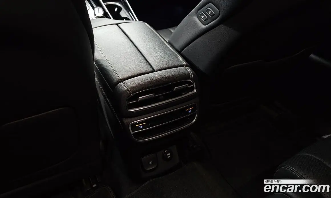 Genesis GV80 2020 2.5 автомат (гидро), фото 16 Genesis GV80 2020 2.5 автомат (гидро), фото 16