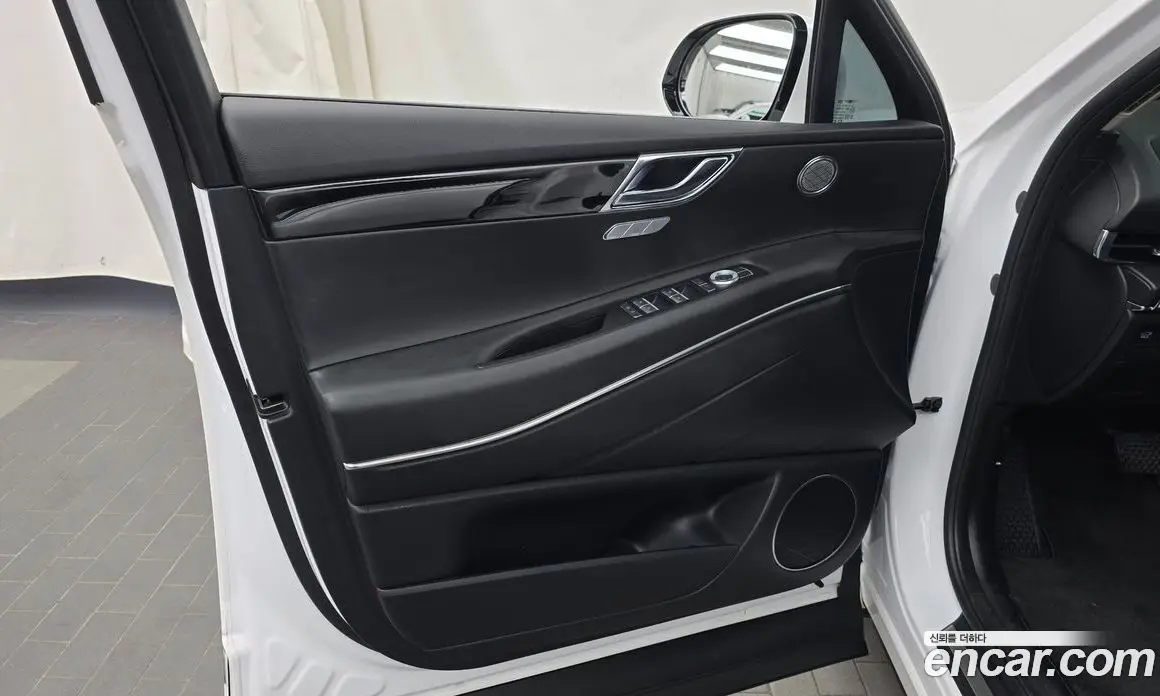 Genesis GV80 2020 2.5 автомат (гидро), фото 14 Genesis GV80 2020 2.5 автомат (гидро), фото 14