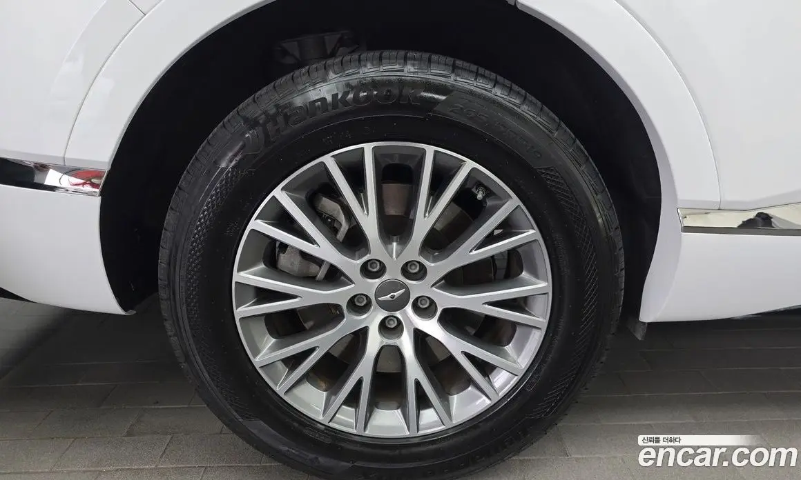 Genesis GV80 2020 2.5 автомат (гидро), фото 5 Genesis GV80 2020 2.5 автомат (гидро), фото 5