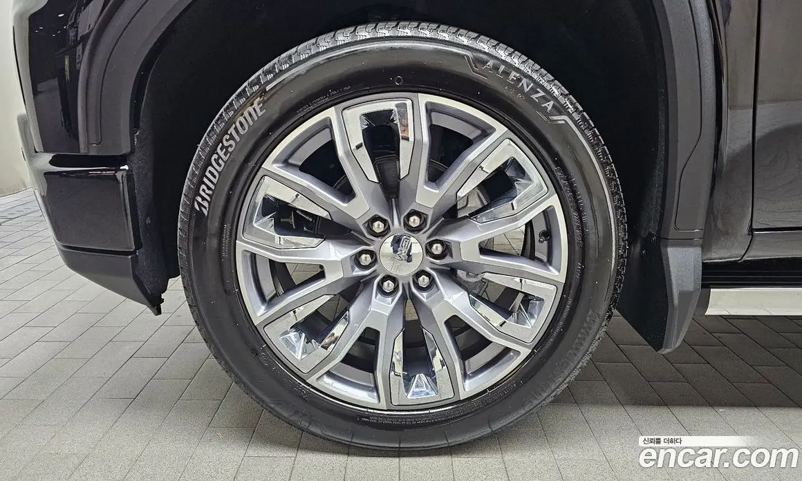 GMC Sierra 2023 6.2 автомат (гидро), фото 5 GMC Sierra 2023 6.2 автомат (гидро), фото 5