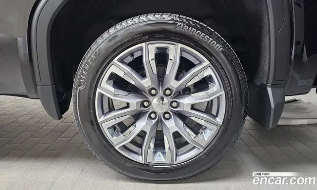 GMC Sierra 2023 6.2 автомат (гидро), миниатюра 7 GMC Sierra 2023 6.2 автомат (гидро), миниатюра 7