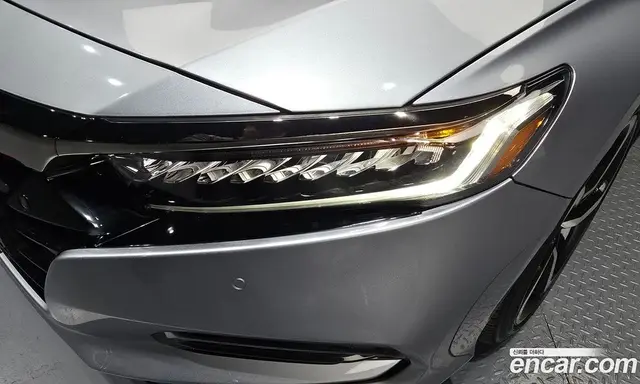 Honda Accord 2018 2.0 автомат (гидро), миниатюра 8 Honda Accord 2018 2.0 автомат (гидро), миниатюра 8