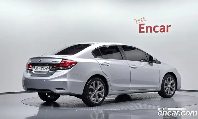 Honda Civic, 2015, 129 632 км