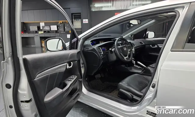 Honda Civic 2015 1.8 автомат (гидро), миниатюра 12