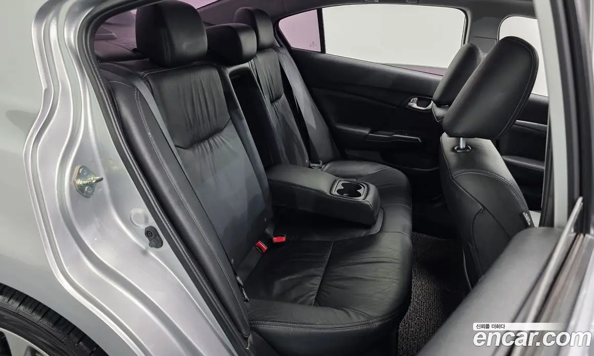 Honda Civic 2015 1.8 автомат (гидро), фото 16