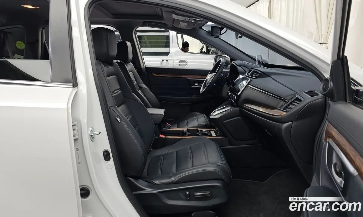 Honda CR-V 2022 2.0 автомат (гидро), фото 17 Honda CR-V 2022 2.0 автомат (гидро), фото 17