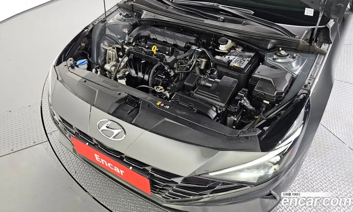 Hyundai Avante 2020 1.6 автомат (гидро), фото 5