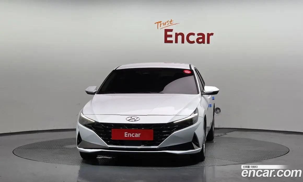 Hyundai Avante 2022 1.6 автомат (гидро), фото 3 Hyundai Avante 2022 1.6 автомат (гидро), фото 3