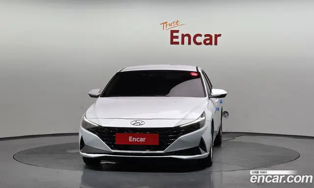 Hyundai Avante 2022 1.6 автомат (гидро), миниатюра 3 Hyundai Avante 2022 1.6 автомат (гидро), миниатюра 3