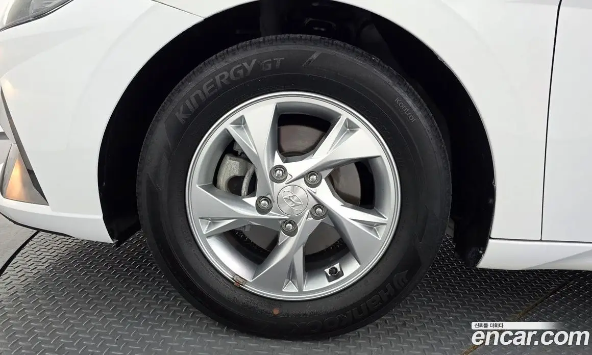 Hyundai Avante 2022 1.6 автомат (гидро), фото 5 Hyundai Avante 2022 1.6 автомат (гидро), фото 5