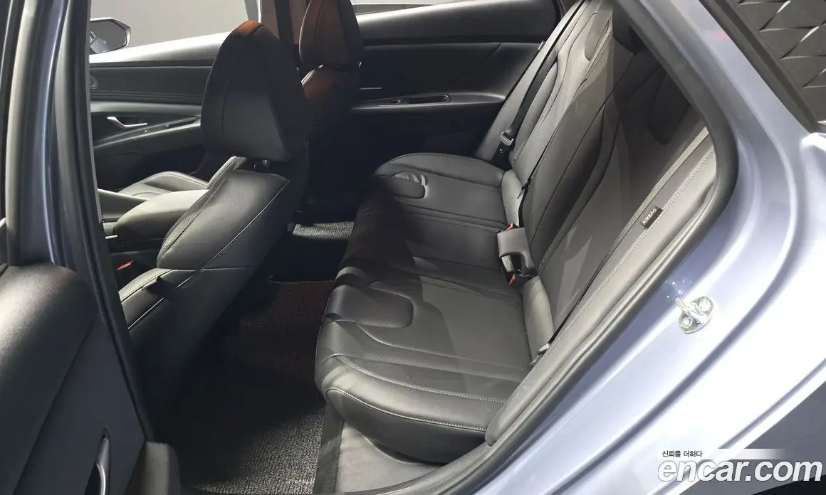 Hyundai Avante 2025 1.6 автомат (гидро), фото 12 Hyundai Avante 2025 1.6 автомат (гидро), фото 12