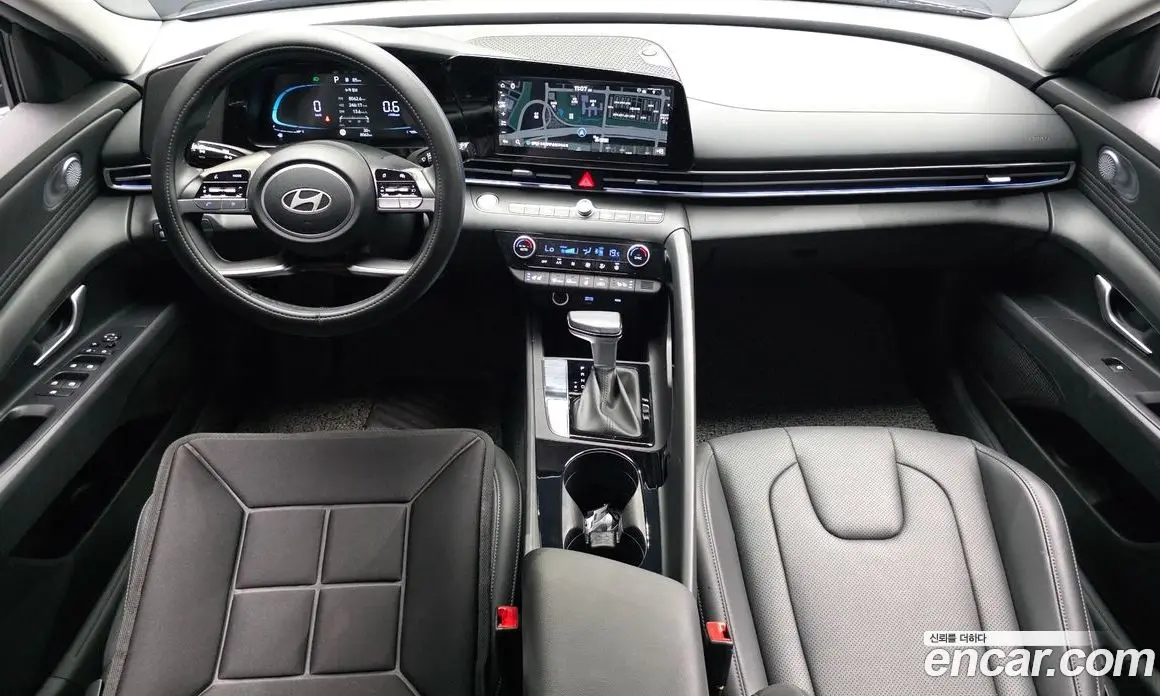 Hyundai Avante 2025 1.6 автомат (гидро), фото 7 Hyundai Avante 2025 1.6 автомат (гидро), фото 7