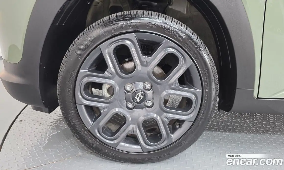 Hyundai Casper 2024 1.0 автомат (гидро), фото 5