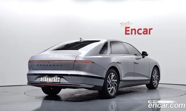 Hyundai Grandeur 2023 3.5 автомат (гидро), миниатюра 2
