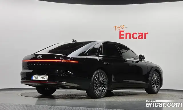 Hyundai Grandeur 2024 1.6 автомат (гидро), миниатюра 2