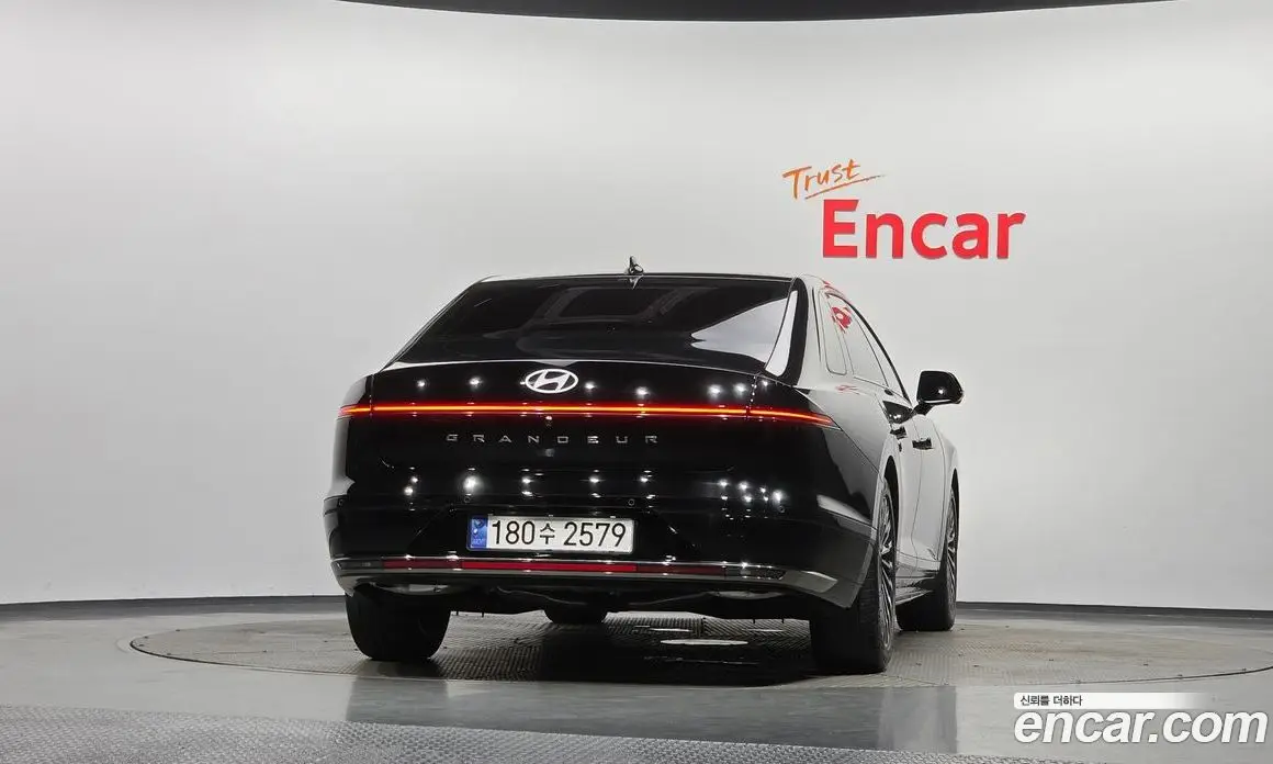 Hyundai Grandeur 2024 1.6 автомат (гидро), фото 4