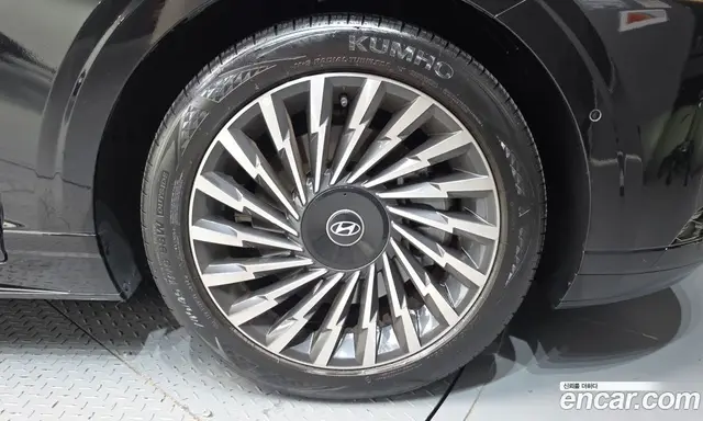 Hyundai Grandeur 2025 3.5 автомат (гидро), миниатюра 7 Hyundai Grandeur 2025 3.5 автомат (гидро), миниатюра 7