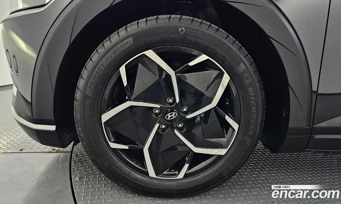 Hyundai Ioniq 5 2021 0.1 автомат (гидро), фото 5