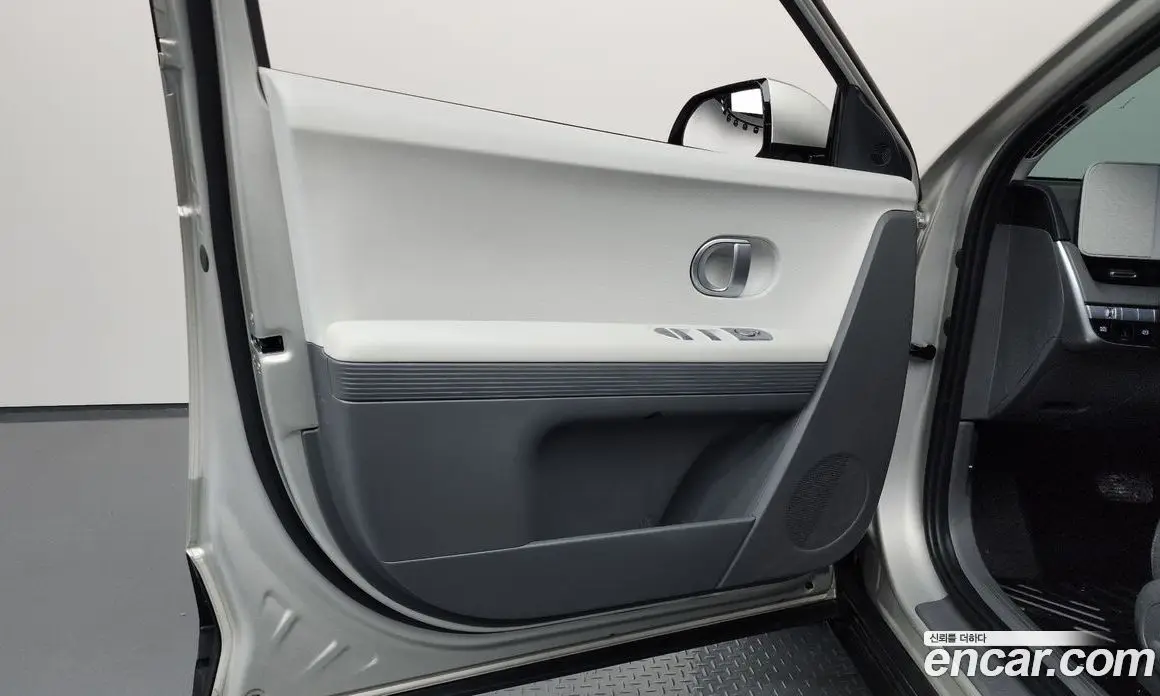 Hyundai Ioniq 5 2022 0.1 автомат (гидро), фото 13