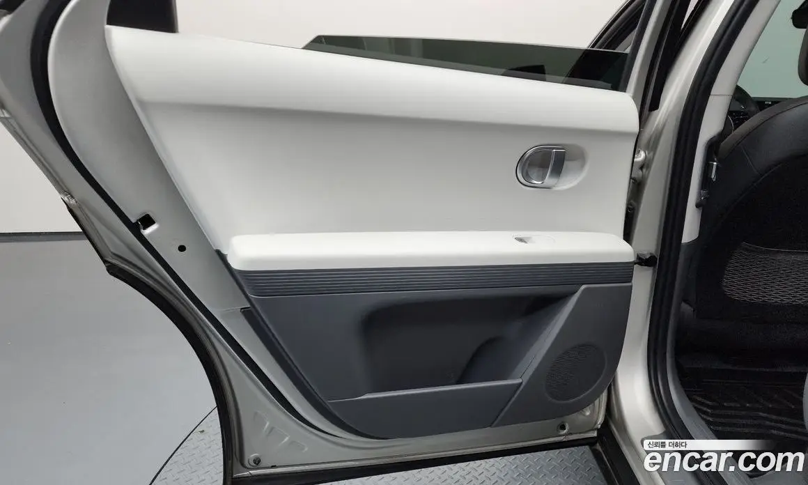 Hyundai Ioniq 5 2022 0.1 автомат (гидро), фото 14
