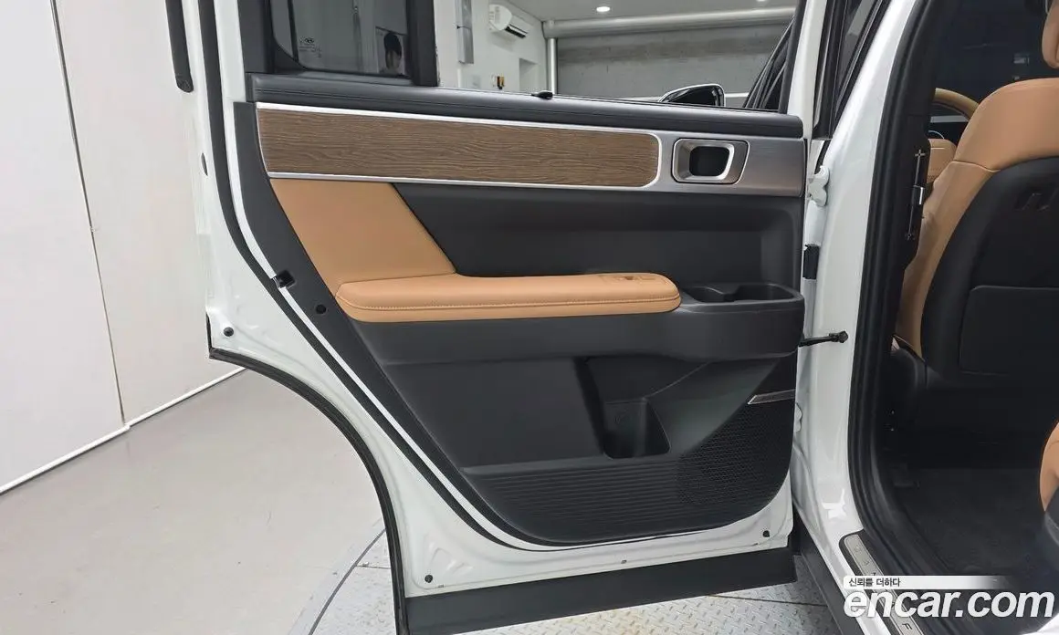 Hyundai Santa Fe 2023 1.6 автомат (гидро), фото 15 Hyundai Santa Fe 2023 1.6 автомат (гидро), фото 15